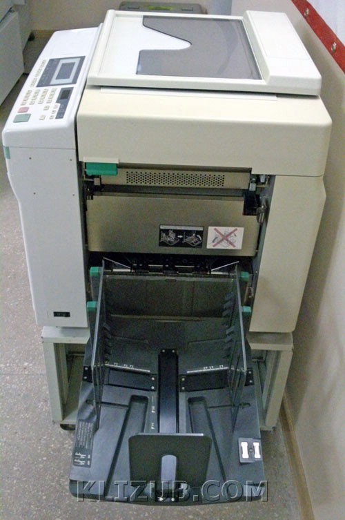     RISO GR3750